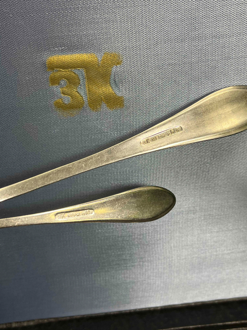 Набор столовых приборов из нерж. стали в кофре. Вилки и ножи с карболит ручками. Цена за 24пр. Картинка 8